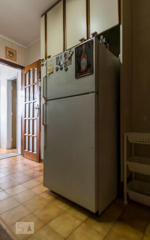 Apartamento à venda com 90m², 3 quartos e 2 vagasCozinha (Geladeira)