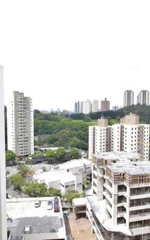 Apartamento à venda com 147m², 4 quartos e 3 vagasVista da varanda