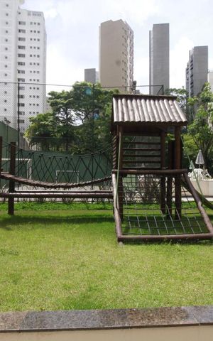 Apartamento à venda com 147m², 4 quartos e 3 vagasPlayground