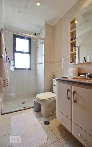 Apartamento à venda com 98m², 3 quartos e 3 vagasBanheiro da suíte