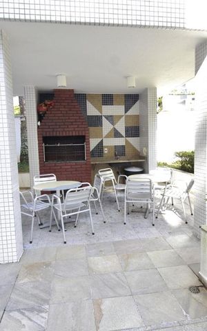 Apartamento à venda com 98m², 3 quartos e 3 vagasChurrasqueira