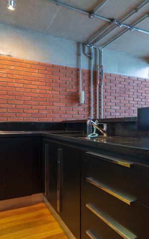 Studio à venda com 80m², 1 quarto e 2 vagas Studio à venda com 80m², 1 quarto e 2 vagasCozinha