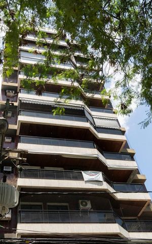 Apartamento à venda com 280m², 3 quartos e 2 vagas Apartamento à venda com 280m², 3 quartos e 2 vagasFachada