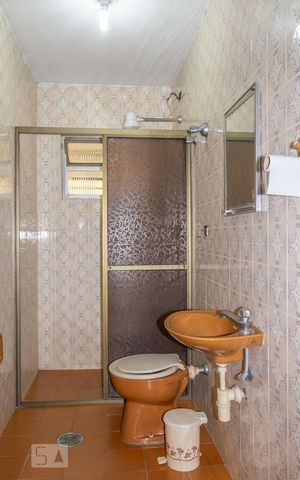 Casa à venda com 400m², 3 quartos e 3 vagasBanheiro 4