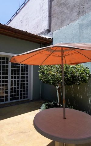 Casa para alugar com 200m², 4 quartos e 2 vagasQuintal