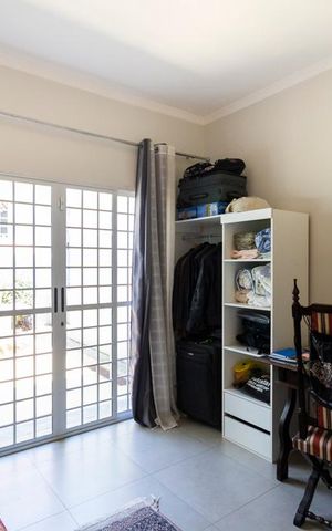 Casa para alugar com 200m², 4 quartos e 2 vagasQuarto 1