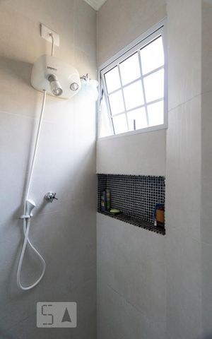 Casa para alugar com 200m², 4 quartos e 2 vagasSuíte quarto 3