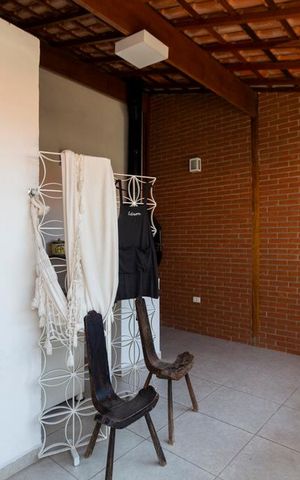 Casa para alugar com 200m², 4 quartos e 2 vagasÁrea externa Churrasqueira