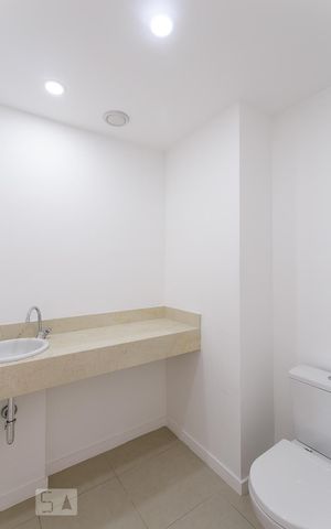 Apartamento à venda com 100m², 3 quartos e 2 vagasLavabo