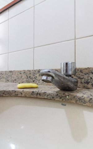 Casa de condomínio à venda com 160m², 2 quartos e 2 vagas Casa de condomínio à venda com 160m², 2 quartos e 2 vagasBanheiro