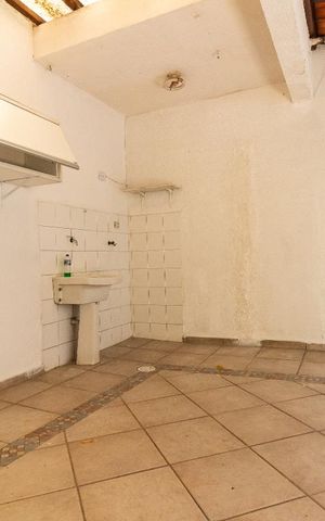 Casa de condomínio à venda com 160m², 2 quartos e 2 vagas Casa de condomínio à venda com 160m², 2 quartos e 2 vagasÁrea de Serviço