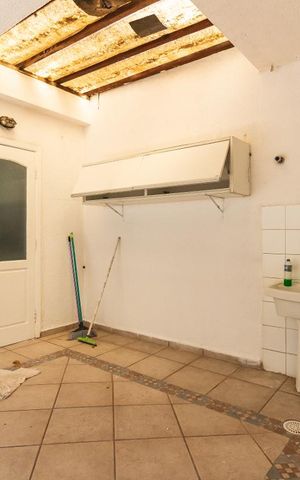Casa de condomínio à venda com 160m², 2 quartos e 2 vagas Casa de condomínio à venda com 160m², 2 quartos e 2 vagasÁrea de Serviço