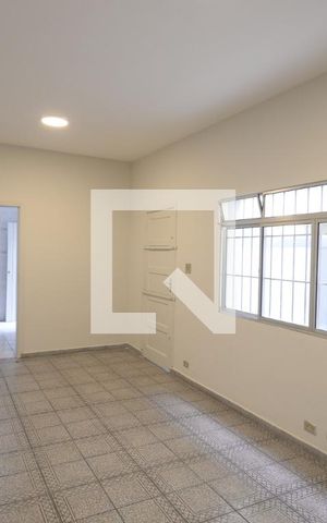 Casa para alugar com 220m², 3 quartos e sem vagaCopa