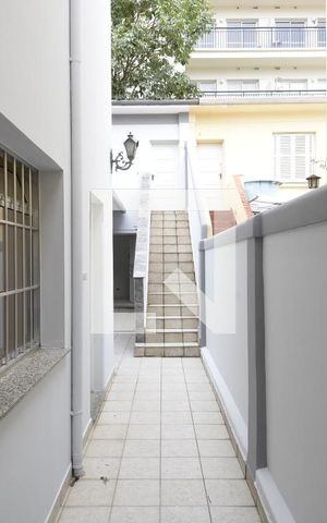Casa para alugar com 220m², 3 quartos e sem vagaCorredor