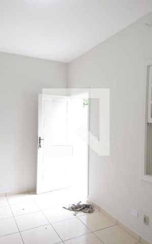Casa para alugar com 220m², 3 quartos e sem vagaEscritório