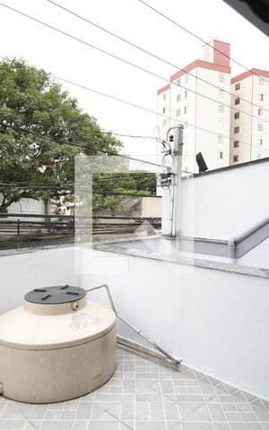 Casa para alugar com 220m², 3 quartos e sem vagaVaranda