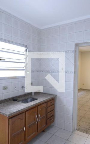 Casa para alugar com 220m², 3 quartos e sem vagaCozinha