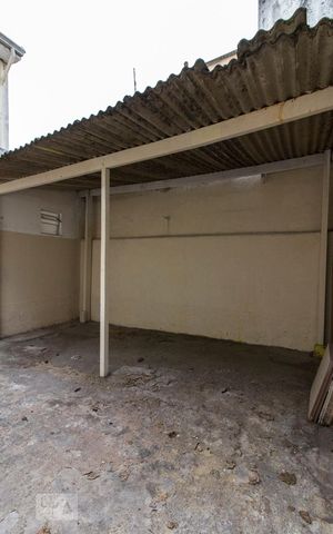 Casa à venda com 120m², 2 quartos e 1 vagaQuintal dos Fundos 