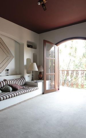 Casa à venda com 330m², 4 quartos e 6 vagasQuarto