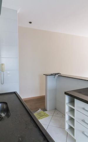 Apartamento à venda com 68m², 3 quartos e 2 vagas Apartamento à venda com 68m², 3 quartos e 2 vagasCozinha
