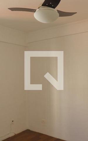 Apartamento à venda com 63m², 2 quartos e 1 vagaQuarto 02