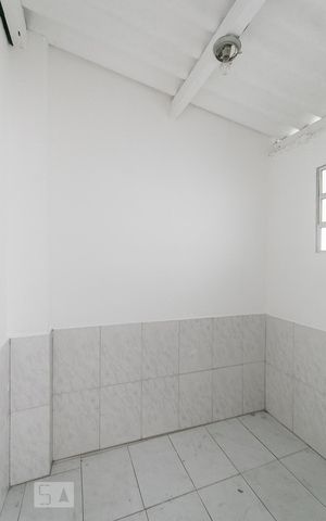Casa para alugar com 86m², 2 quartos e 2 vagasDispensa 