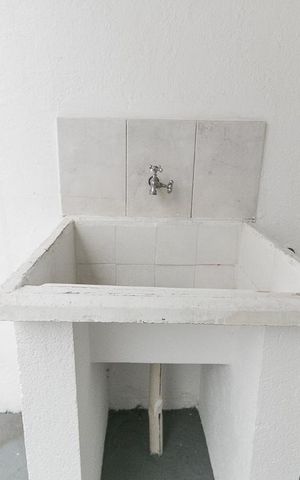 Casa para alugar com 86m², 2 quartos e 2 vagasÁrea de serviço 