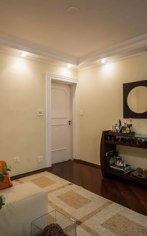 Apartamento para alugar com 170m², 3 quartos e 2 vagas Apartamento para alugar com 170m², 3 quartos e 2 vagasSala de estar