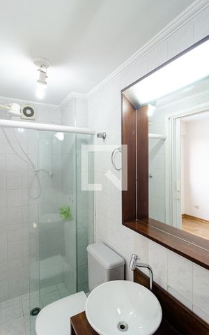 Apartamento à venda com 60m², 2 quartos e 1 vaga Apartamento à venda com 60m², 2 quartos e 1 vagaBanheiro Social