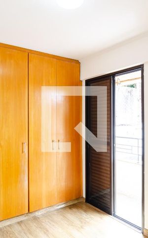 Apartamento à venda com 60m², 2 quartos e 1 vaga Apartamento à venda com 60m², 2 quartos e 1 vagaSuíte