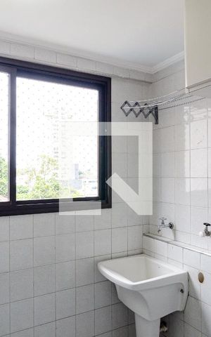 Apartamento à venda com 60m², 2 quartos e 1 vaga Apartamento à venda com 60m², 2 quartos e 1 vagaLavanderia