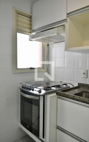 Apartamento à venda com 96m², 2 quartos e 2 vagasCozinha