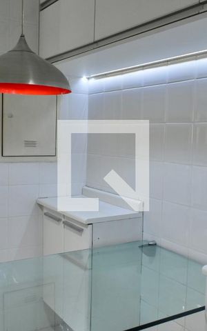 Apartamento à venda com 96m², 2 quartos e 2 vagasCozinha