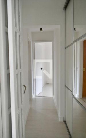 Apartamento à venda com 96m², 2 quartos e 2 vagasCorredor