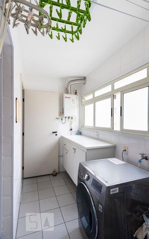 Apartamento para alugar com 100m², 3 quartos e 2 vagasÁrea de serviço
