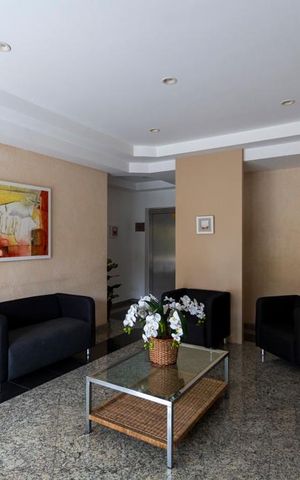 Apartamento para alugar com 100m², 3 quartos e 2 vagasHall social