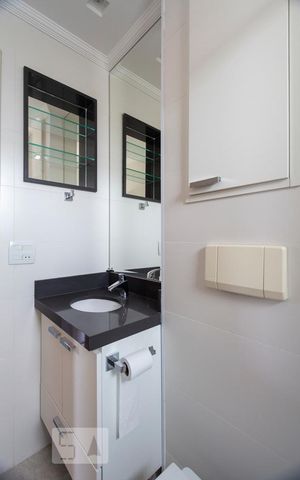 Apartamento para alugar com 100m², 3 quartos e 2 vagasBanheiro social