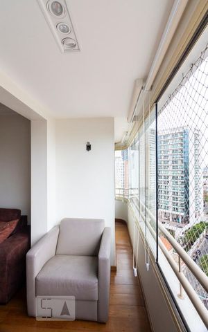 Apartamento para alugar com 100m², 3 quartos e 2 vagasVaranda