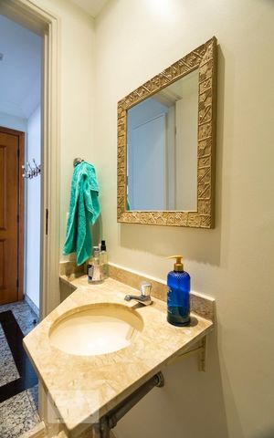 Apartamento para alugar com 100m², 3 quartos e 2 vagasLavabo
