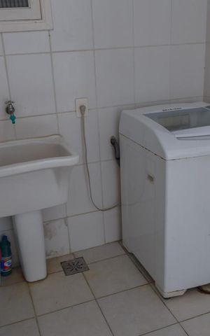 Casa à venda com 180m², 3 quartos e 2 vagasÁrea de serviço