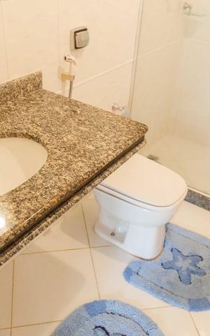 Casa à venda com 180m², 3 quartos e 2 vagasSuíte 1