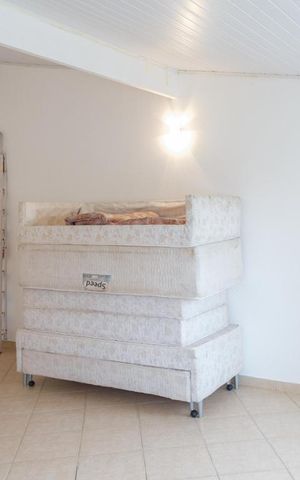 Casa à venda com 180m², 3 quartos e 2 vagasSuíte 3