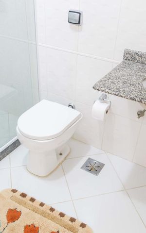 Casa à venda com 180m², 3 quartos e 2 vagasSuíte 2