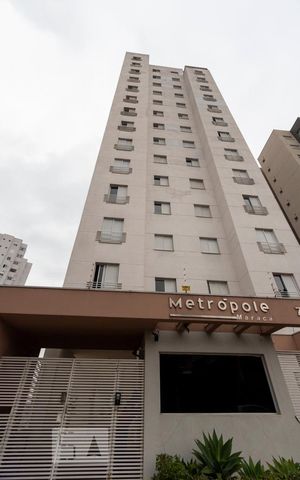 Apartamento para alugar com 78m², 2 quartos e 1 vagaFachada