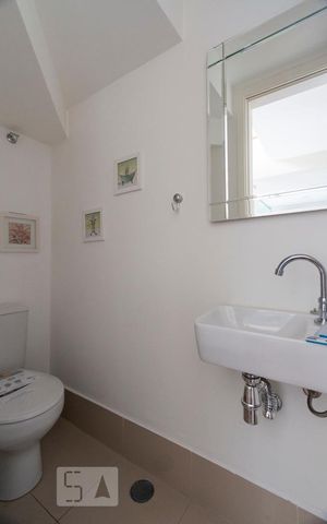 Apartamento para alugar com 78m², 2 quartos e 1 vagaLavabo