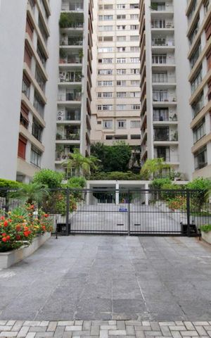 Apartamento à venda com 150m², 3 quartos e 2 vagasFachada