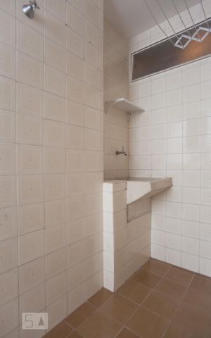 Apartamento para alugar com 83m², 2 quartos e 1 vaga Apartamento para alugar com 83m², 2 quartos e 1 vagaLavanderia