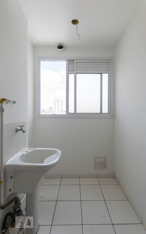 Apartamento para alugar com 47m², 2 quartos e 1 vagaÁrea de serviço