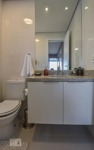 Apartamento para alugar com 41m², 1 quarto e 1 vaga Apartamento para alugar com 41m², 1 quarto e 1 vagaBanheiro