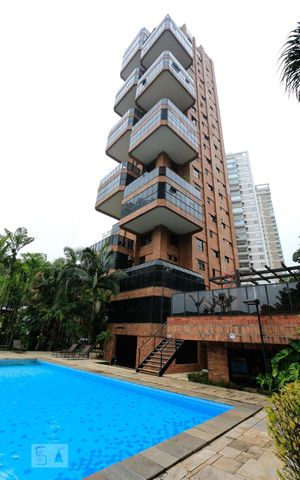 Apartamento para alugar com 260m², 4 quartos e 4 vagasFachada